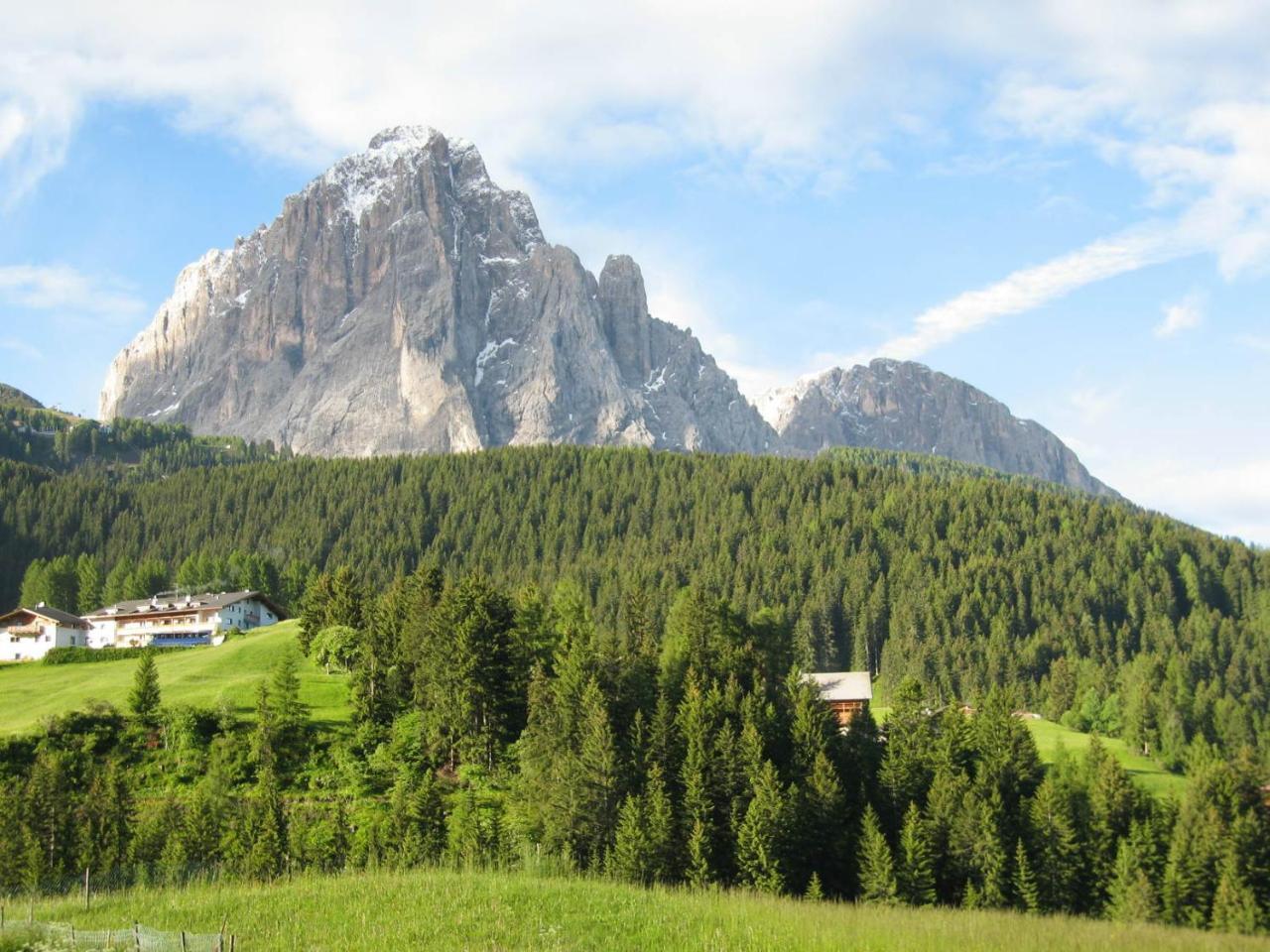 Hotel Rodella Selva di Val Gardena Exterior photo